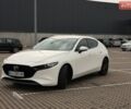 Белый Мазда 3, объемом двигателя 1.5 л и пробегом 43 тыс. км за 18000 $, фото 1 на Automoto.ua