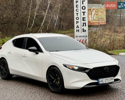Білий Мазда 3, об'ємом двигуна 2.5 л та пробігом 81 тис. км за 16300 $, фото 6 на Automoto.ua