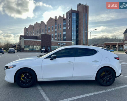 Белый Мазда 3, объемом двигателя 2.5 л и пробегом 81 тыс. км за 16200 $, фото 1 на Automoto.ua