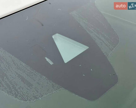 Белый Мазда 3, объемом двигателя 2.5 л и пробегом 81 тыс. км за 16200 $, фото 50 на Automoto.ua