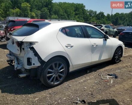 Білий Мазда 3, об'ємом двигуна 2.5 л та пробігом 101 тис. км за 3000 $, фото 2 на Automoto.ua