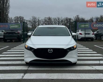 Білий Мазда 3, об'ємом двигуна 2.49 л та пробігом 85 тис. км за 15000 $, фото 1 на Automoto.ua