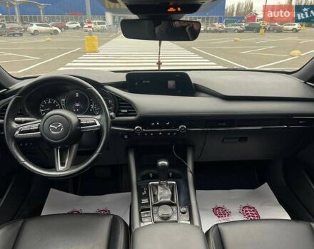 Білий Мазда 3, об'ємом двигуна 2.49 л та пробігом 85 тис. км за 15000 $, фото 14 на Automoto.ua