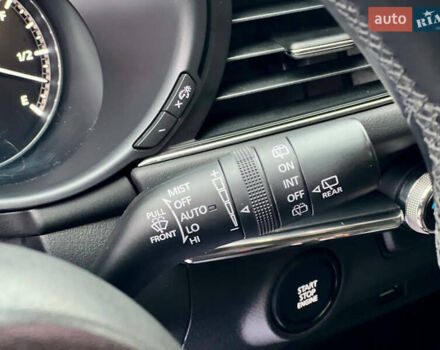 Белый Мазда 3, объемом двигателя 2.5 л и пробегом 81 тыс. км за 16200 $, фото 31 на Automoto.ua