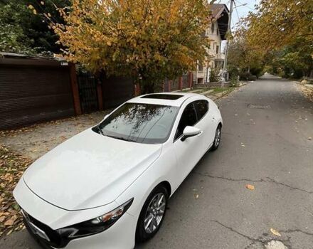 Мазда 3 2019 в Одессе на Automoto.ua Белый Мазда 3, объемом двигателя 2.49 л и пробегом 86 тыс. км за 14000 $, фото 2 на Automoto.ua