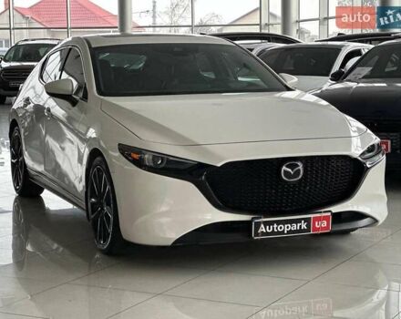 Белый Мазда 3, объемом двигателя 2.5 л и пробегом 57 тыс. км за 16440 $, фото 2 на Automoto.ua