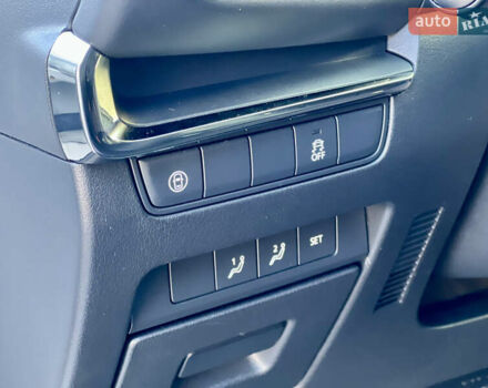 Белый Мазда 3, объемом двигателя 2.5 л и пробегом 81 тыс. км за 16200 $, фото 16 на Automoto.ua