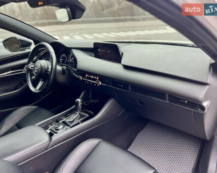 Білий Мазда 3, об'ємом двигуна 2.5 л та пробігом 81 тис. км за 16300 $, фото 11 на Automoto.ua