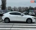 Білий Мазда 3, об'ємом двигуна 2.49 л та пробігом 85 тис. км за 15000 $, фото 3 на Automoto.ua