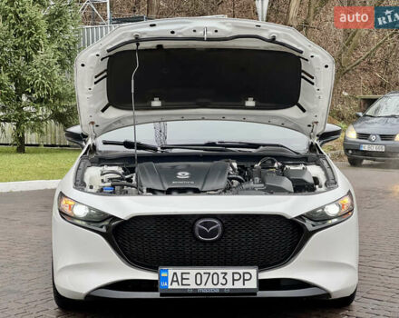Білий Мазда 3, об'ємом двигуна 2.5 л та пробігом 81 тис. км за 16300 $, фото 52 на Automoto.ua