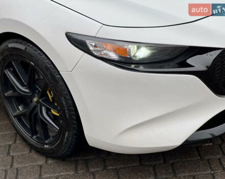 Білий Мазда 3, об'ємом двигуна 2.5 л та пробігом 81 тис. км за 16300 $, фото 59 на Automoto.ua