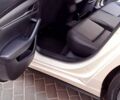 Білий Мазда 3, об'ємом двигуна 2.5 л та пробігом 14 тис. км за 16700 $, фото 12 на Automoto.ua