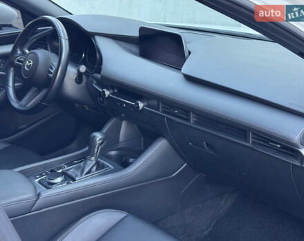 Белый Мазда 3, объемом двигателя 2.5 л и пробегом 82 тыс. км за 17800 $, фото 12 на Automoto.ua