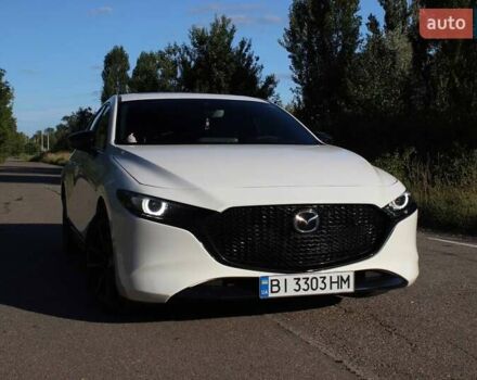 Белый Мазда 3, объемом двигателя 2.5 л и пробегом 110 тыс. км за 21000 $, фото 1 на Automoto.ua