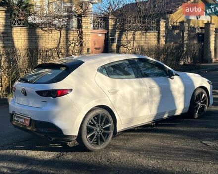 Белый Мазда 3, объемом двигателя 2.5 л и пробегом 39 тыс. км за 18990 $, фото 7 на Automoto.ua
