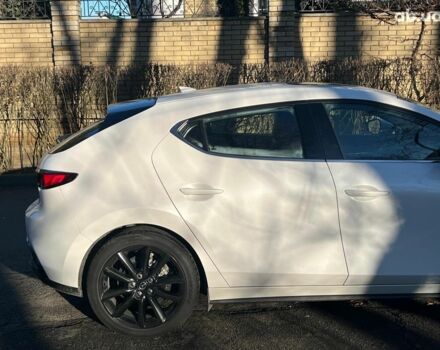 Белый Мазда 3, объемом двигателя 2.5 л и пробегом 39 тыс. км за 18990 $, фото 6 на Automoto.ua