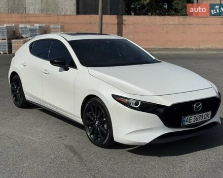 Белый Мазда 3, объемом двигателя 2.5 л и пробегом 80 тыс. км за 18900 $, фото 2 на Automoto.ua