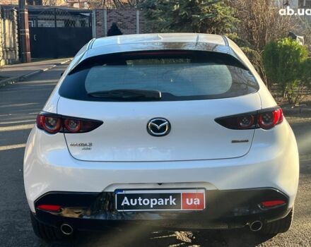 Белый Мазда 3, объемом двигателя 2.5 л и пробегом 39 тыс. км за 18990 $, фото 9 на Automoto.ua