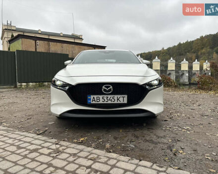 Білий Мазда 3, об'ємом двигуна 2.5 л та пробігом 97 тис. км за 18500 $, фото 1 на Automoto.ua
