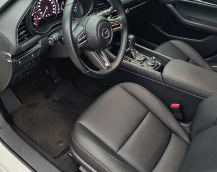 Белый Мазда 3, объемом двигателя 2.5 л и пробегом 80 тыс. км за 17999 $, фото 19 на Automoto.ua