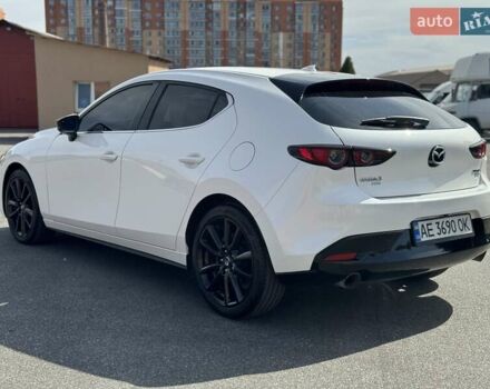 Белый Мазда 3, объемом двигателя 2.5 л и пробегом 80 тыс. км за 18900 $, фото 7 на Automoto.ua