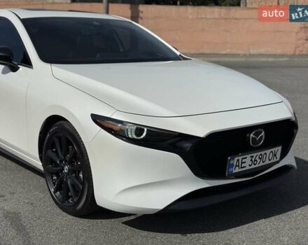 Белый Мазда 3, объемом двигателя 2.5 л и пробегом 80 тыс. км за 18900 $, фото 1 на Automoto.ua