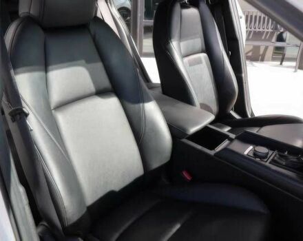 Білий Мазда 3, об'ємом двигуна 2.5 л та пробігом 27 тис. км за 9000 $, фото 8 на Automoto.ua
