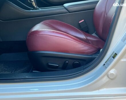 Белый Мазда 3, объемом двигателя 2.5 л и пробегом 39 тыс. км за 18990 $, фото 19 на Automoto.ua