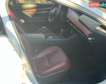 Белый Мазда 3, объемом двигателя 2.5 л и пробегом 39 тыс. км за 18990 $, фото 36 на Automoto.ua