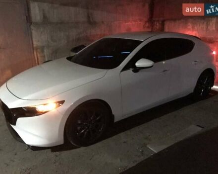 Білий Мазда 3, об'ємом двигуна 2.5 л та пробігом 40 тис. км за 19000 $, фото 28 на Automoto.ua