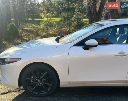 Белый Мазда 3, объемом двигателя 2.5 л и пробегом 39 тыс. км за 18990 $, фото 13 на Automoto.ua