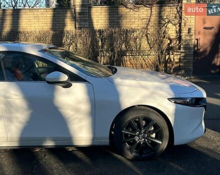 Белый Мазда 3, объемом двигателя 2.5 л и пробегом 39 тыс. км за 18990 $, фото 5 на Automoto.ua