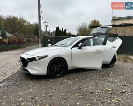 Білий Мазда 3, об'ємом двигуна 2.5 л та пробігом 97 тис. км за 18500 $, фото 10 на Automoto.ua