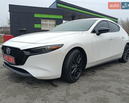 Белый Мазда 3, объемом двигателя 2.5 л и пробегом 80 тыс. км за 17999 $, фото 3 на Automoto.ua