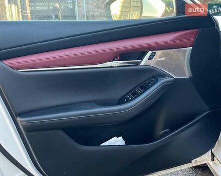 Белый Мазда 3, объемом двигателя 2.5 л и пробегом 39 тыс. км за 18990 $, фото 15 на Automoto.ua