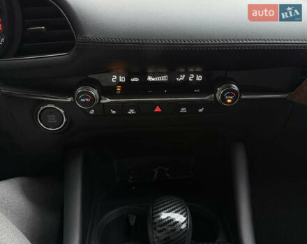 Білий Мазда 3, об'ємом двигуна 2.49 л та пробігом 42 тис. км за 24000 $, фото 14 на Automoto.ua