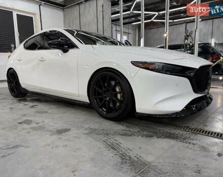 Білий Мазда 3, об'ємом двигуна 2.49 л та пробігом 17 тис. км за 24000 $, фото 30 на Automoto.ua