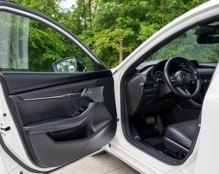 Белый Мазда 3, объемом двигателя 2.5 л и пробегом 24 тыс. км за 13700 $, фото 6 на Automoto.ua