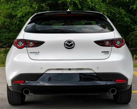 Белый Мазда 3, объемом двигателя 2.5 л и пробегом 24 тыс. км за 13700 $, фото 4 на Automoto.ua