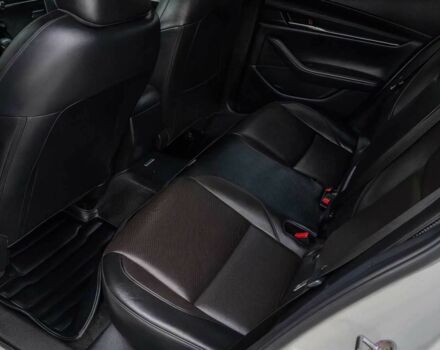 Белый Мазда 3, объемом двигателя 2.5 л и пробегом 23 тыс. км за 9000 $, фото 12 на Automoto.ua