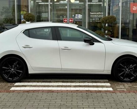 Белый Мазда 3, объемом двигателя 2.5 л и пробегом 5 тыс. км за 25500 $, фото 8 на Automoto.ua