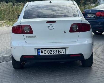 Белый Мазда 3, объемом двигателя 2 л и пробегом 213 тыс. км за 3500 $, фото 3 на Automoto.ua