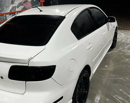 Белый Мазда 3, объемом двигателя 2 л и пробегом 295 тыс. км за 4500 $, фото 11 на Automoto.ua