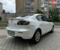 Білий Мазда 3, об'ємом двигуна 1.6 л та пробігом 200 тис. км за 4950 $, фото 9 на Automoto.ua