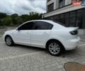 Білий Мазда 3, об'ємом двигуна 1.6 л та пробігом 200 тис. км за 4950 $, фото 5 на Automoto.ua