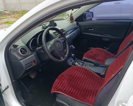 Білий Мазда 3, об'ємом двигуна 1.6 л та пробігом 235 тис. км за 5000 $, фото 8 на Automoto.ua
