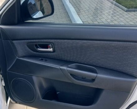 Белый Мазда 3, объемом двигателя 1.6 л и пробегом 167 тыс. км за 6500 $, фото 7 на Automoto.ua