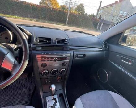 Білий Мазда 3, об'ємом двигуна 1.6 л та пробігом 190 тис. км за 6100 $, фото 5 на Automoto.ua