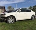 Белый Мазда 3, объемом двигателя 1.6 л и пробегом 220 тыс. км за 3999 $, фото 4 на Automoto.ua
