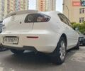 Белый Мазда 3, объемом двигателя 1.6 л и пробегом 120 тыс. км за 5999 $, фото 29 на Automoto.ua